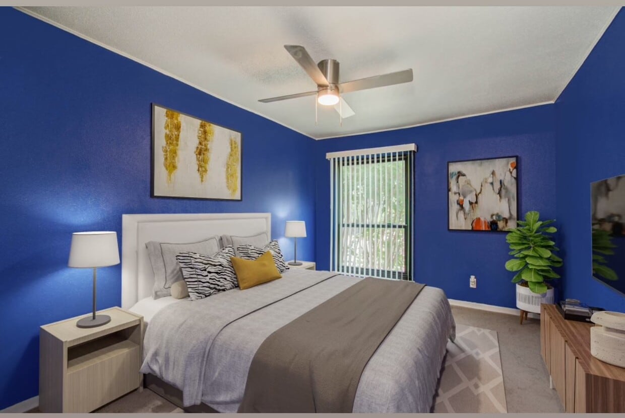 Primary Photo - 2814 S Bartell Dr