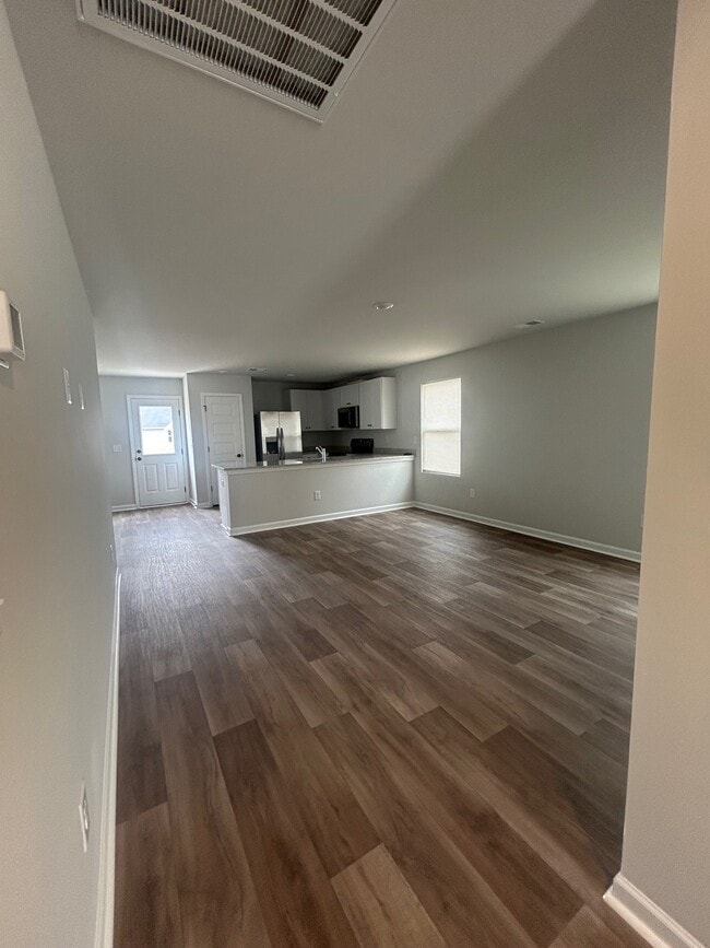 Building Photo - 1732 King Oaks Lp