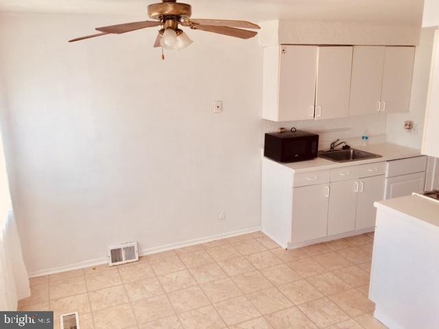 Primary Photo - 3623 Red Lion Rd
