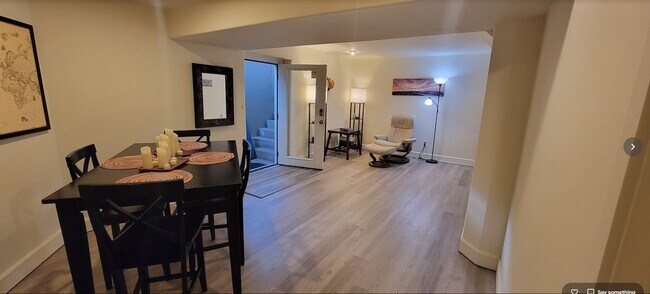 Building Photo - 2727 Arancia Dr