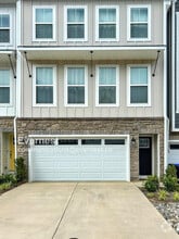 Building Photo - 3817 Drayton Ct