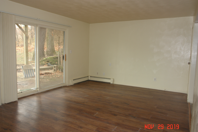 Building Photo - 6007 Oran Ave