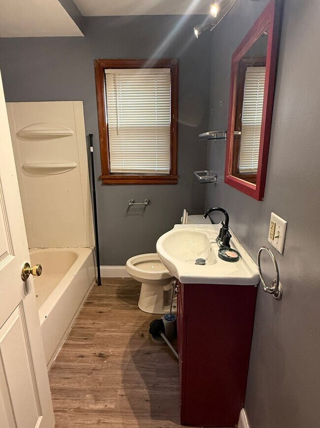 Foto del edificio - Cleveland East Side Single