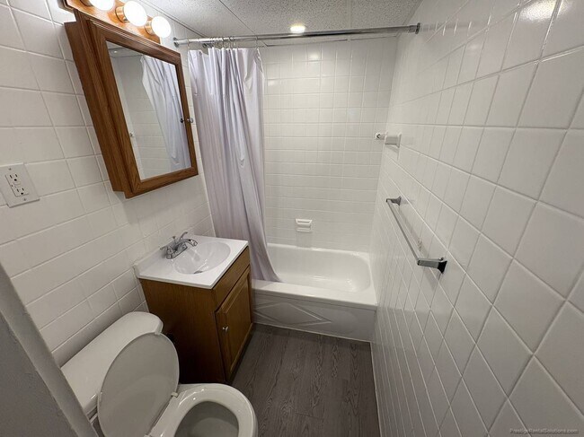 Foto del edificio - 6 St Mark St