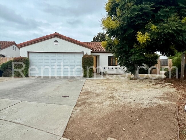 Building Photo - 2723 Malibu Pl