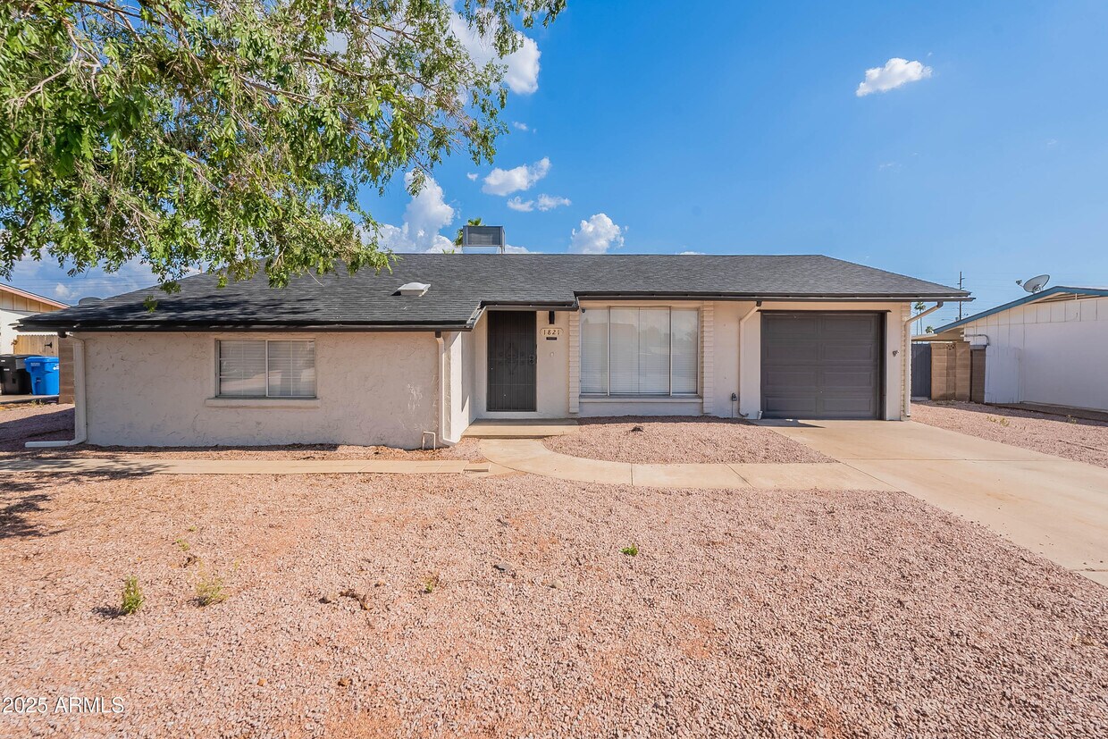 Foto principal - 1821 W Libby St