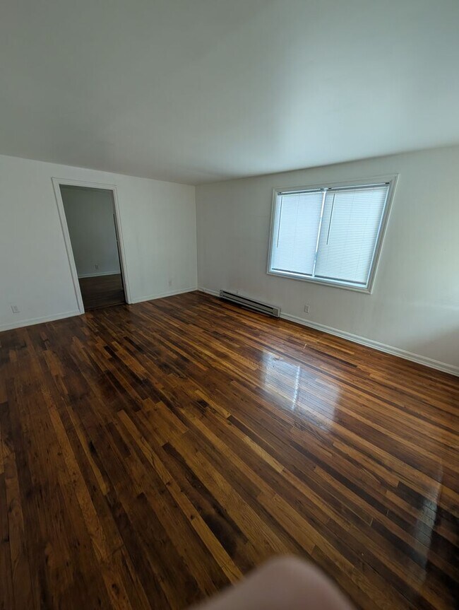 Foto del edificio - 3614-3628 Summers Lane