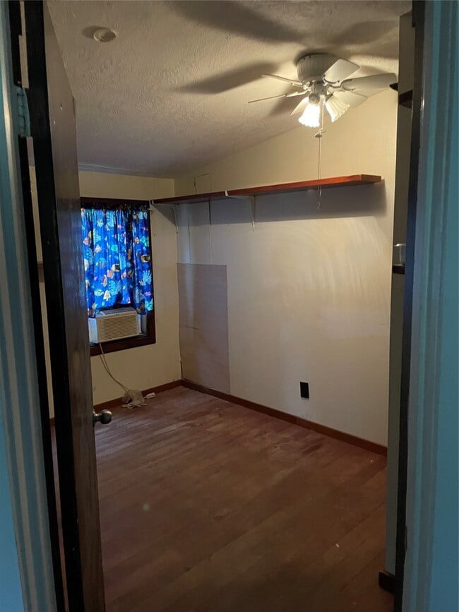 Building Photo - 46 Stag Ln