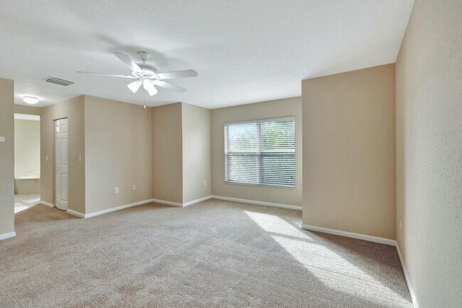 Foto del edificio - 7678 Jewelwood Dr