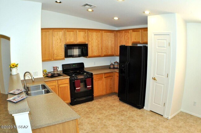 Foto del edificio - 5426 W Dove Mountain Park Rd