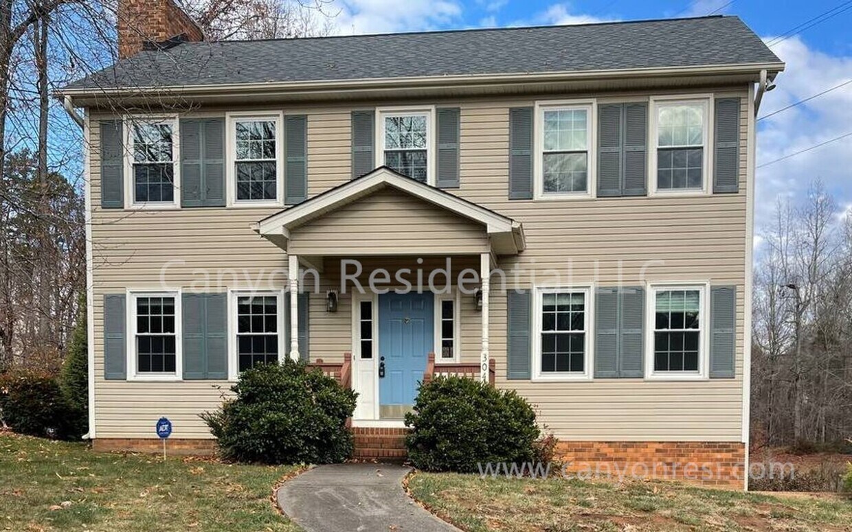 Foto principal - Beautiful 3b Room!Move in ready!