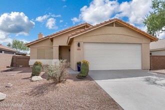 Building Photo - 5537 W Panther Butte St