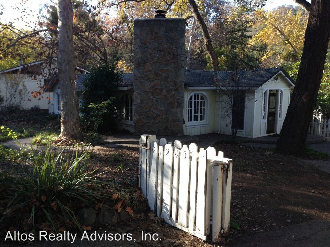 Primary Photo - 21243 Bertram Rd