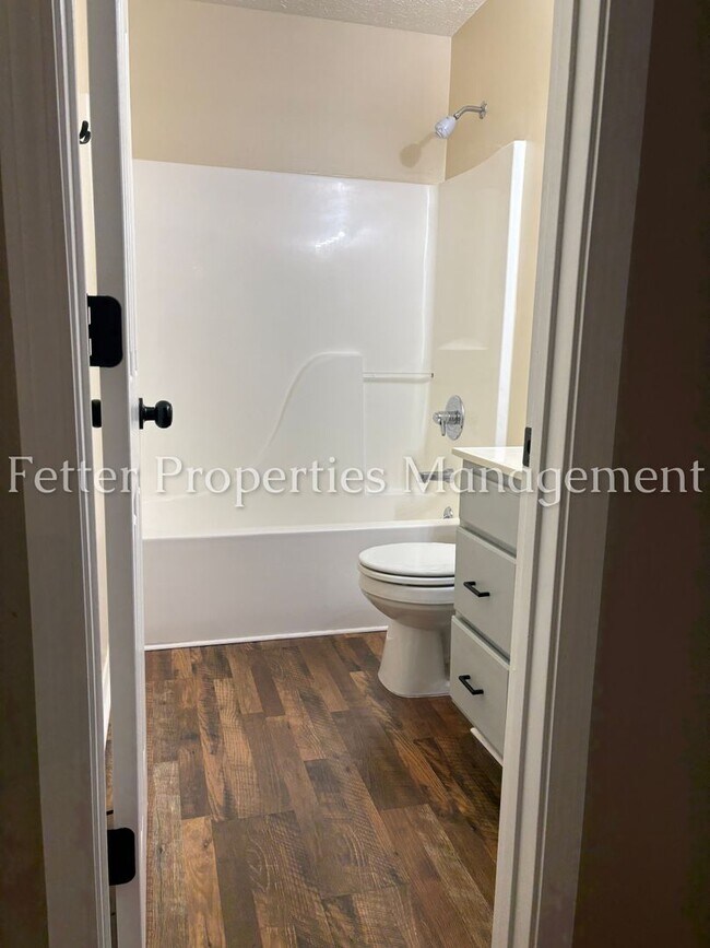 Foto del edificio - Summer Special! Half Off First Month's Rent!