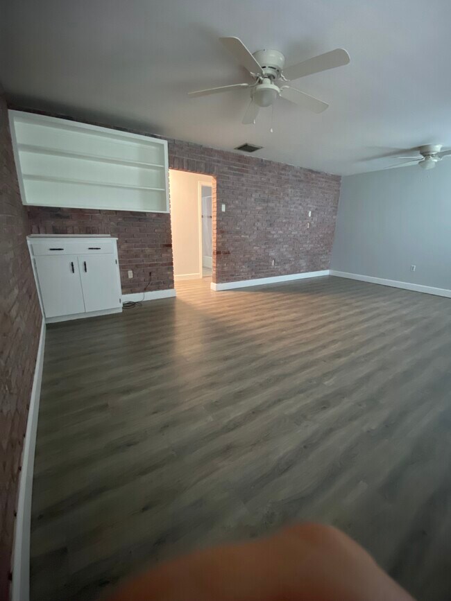 Foto del edificio - 2931 W Palmetto St