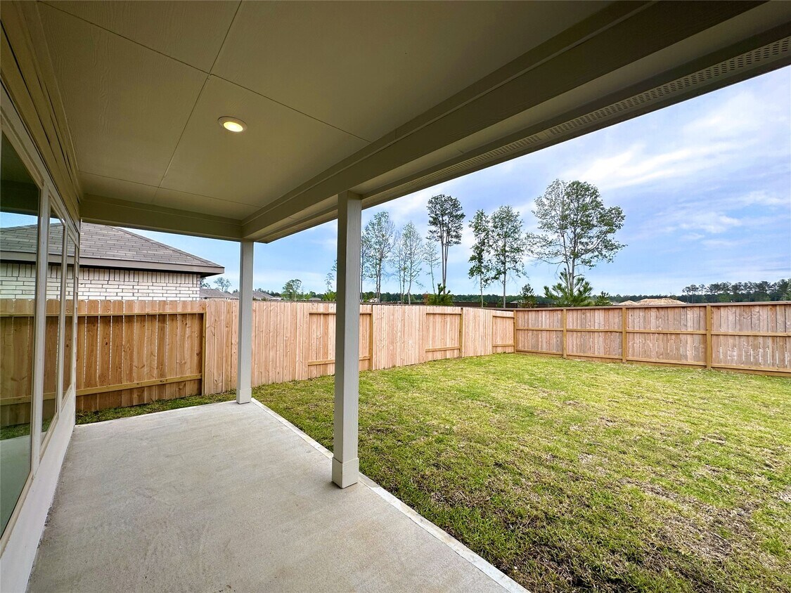 Foto del edificio - 21306 Owl Rd