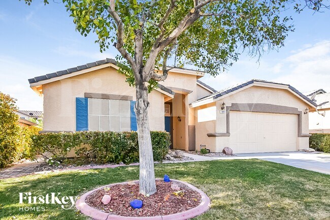 Foto del edificio - 7841 Olympus Ave