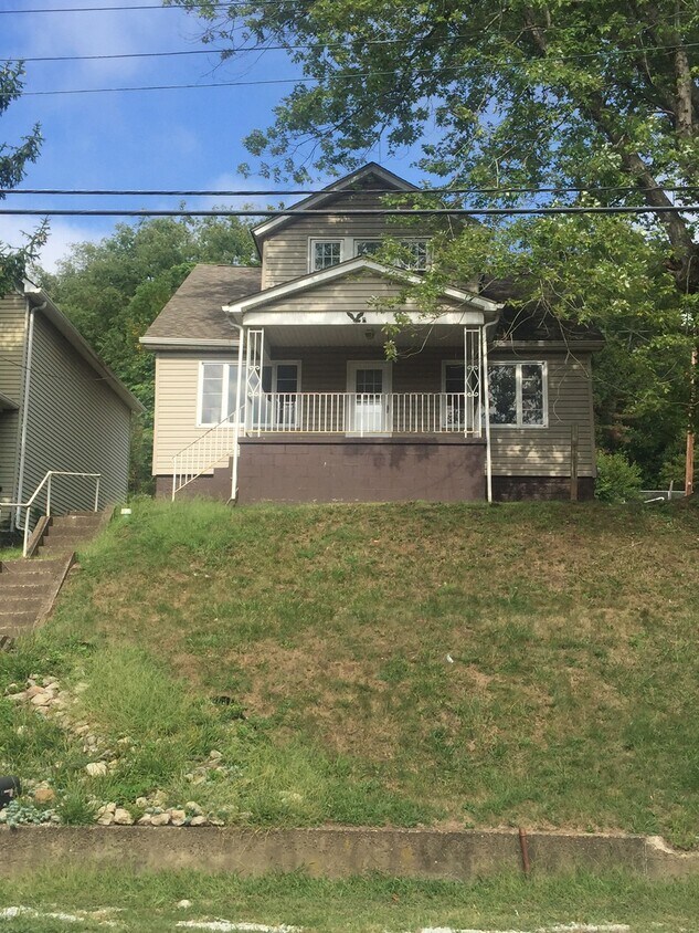 Primary Photo - 3411 Central Ave