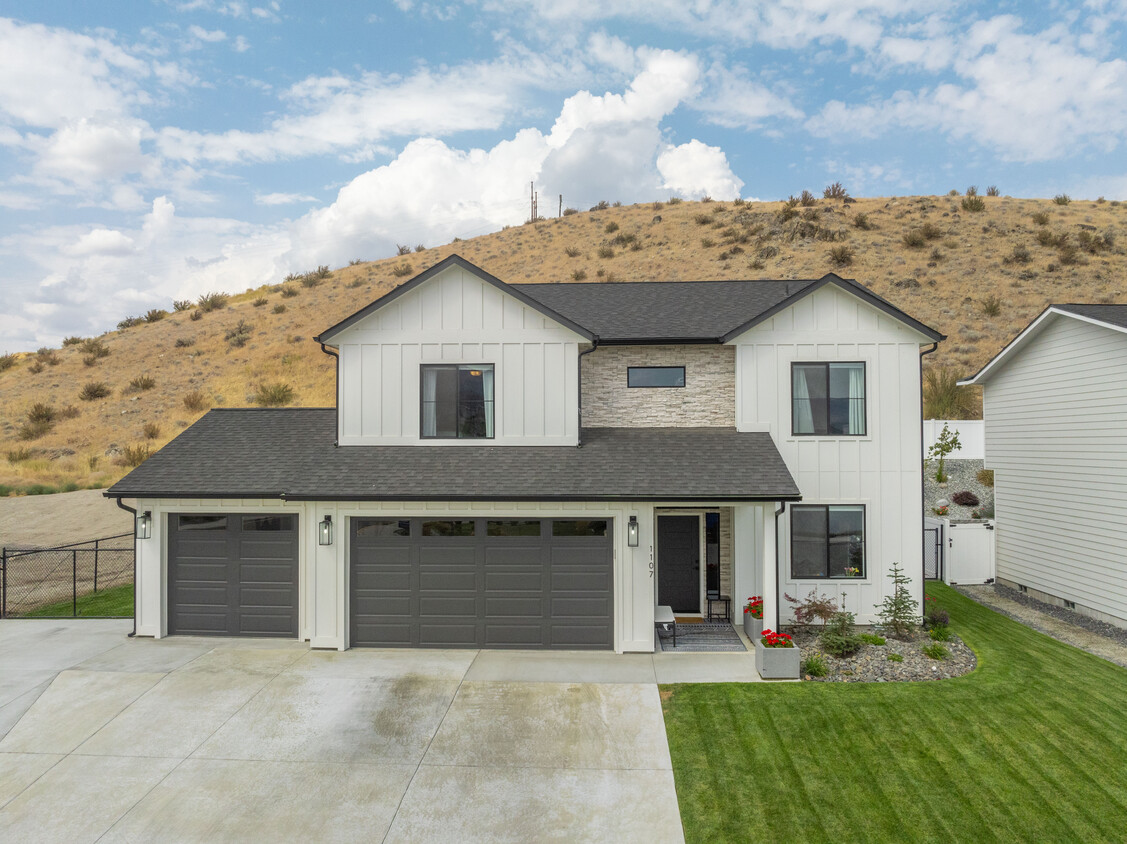 Foto principal - 1107 Sunny Brooke Ln
