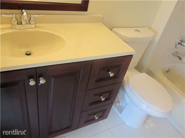 Foto del edificio - 1321 NW 124th Ave