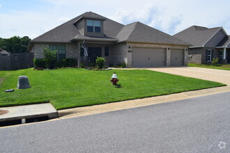 Building Photo - 6046 Cherry Hill Cir