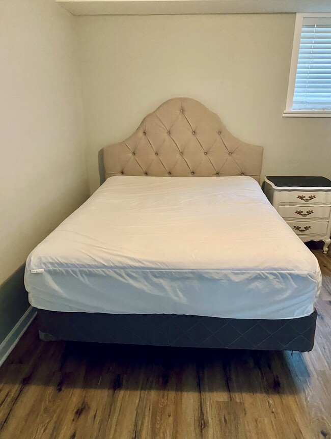 Building Photo - 1523 McKennie Ave