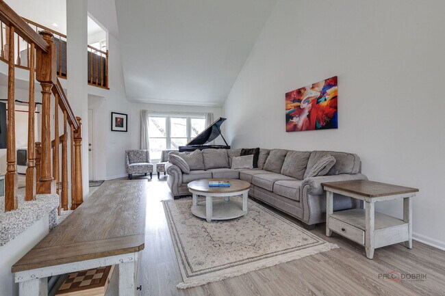 Foto del edificio - 212 Willow Pkwy