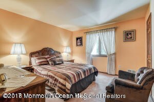 Foto del edificio - 11 Clover Hill Rd