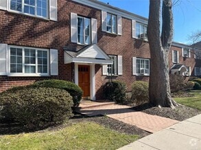 Building Photo - 22 Nathan Hale Dr