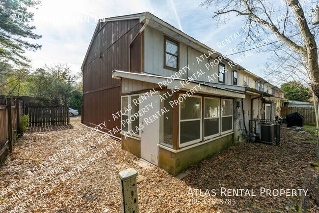 Building Photo - 798 Mary Vann Ln