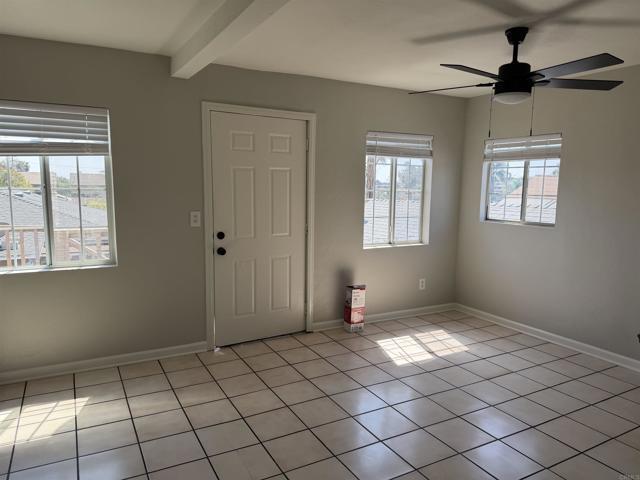 Foto del edificio - 3128 Clay Ave