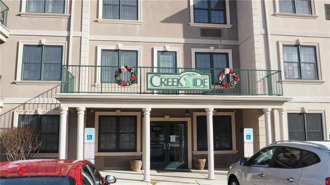 Foto del edificio - 2121 Hokendauqua