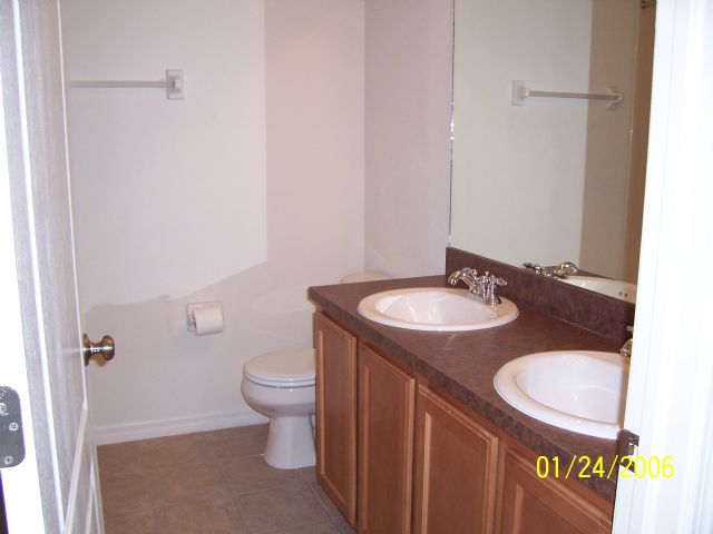 Building Photo - 8710 Southern Charm Cir