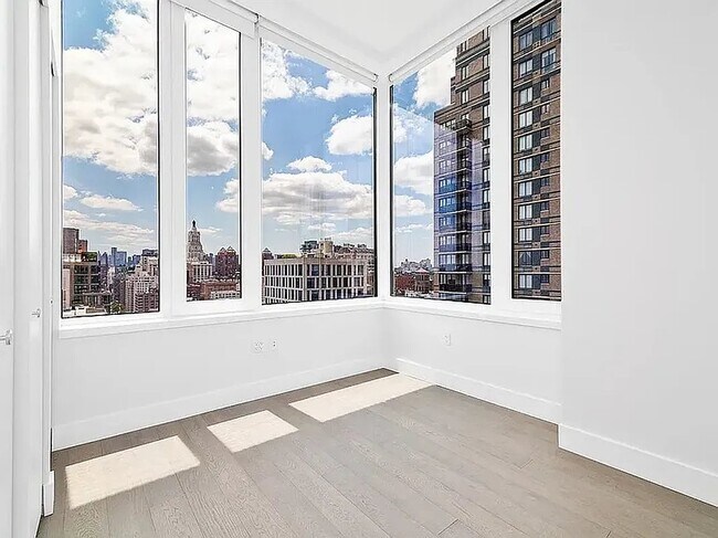 Foto del edificio - 200 E 23rd St