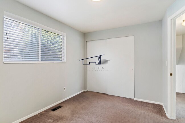 Building Photo - North Ogden 4 Bedroom Home for Rent!