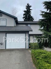 Building Photo - 3222 Morrison Rd W