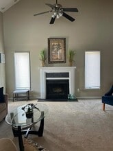 Building Photo - 35 Foxcroft Ln