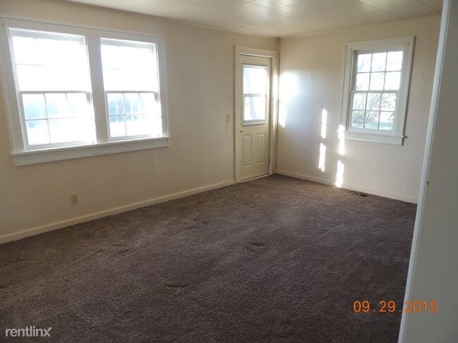 Building Photo - 2 br, 1 bath House - 5187 Park St