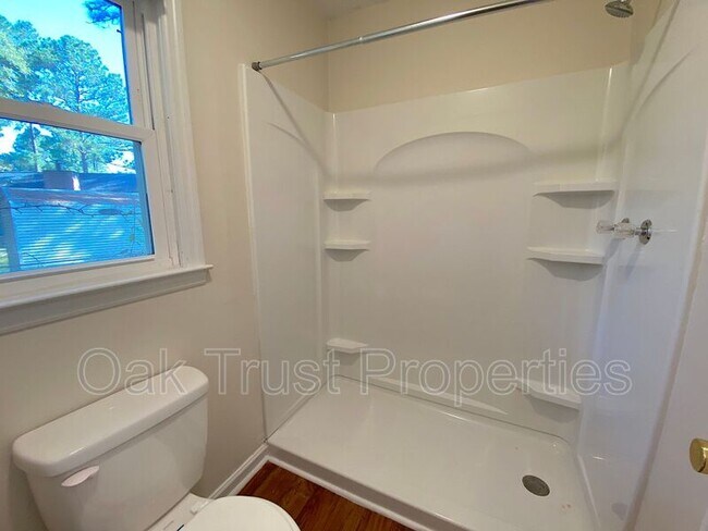 Foto del edificio - 102 Loblolly Ln