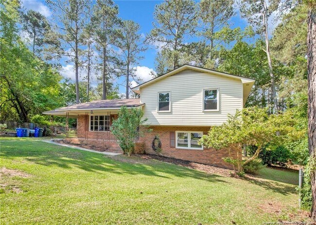 Building Photo - 1618 Hickoryridge Ct