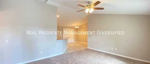 Foto del edificio - 75 Juniper Trail