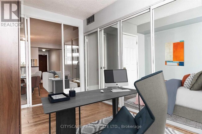 Building Photo - 1055 Bay St.