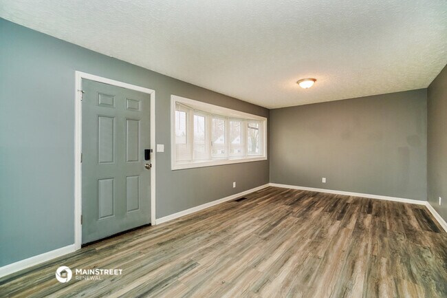 Building Photo - 1295 Elderwood Ave