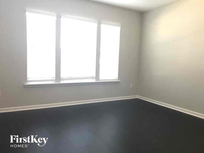 Building Photo - 10040 Bengal Fox Dr