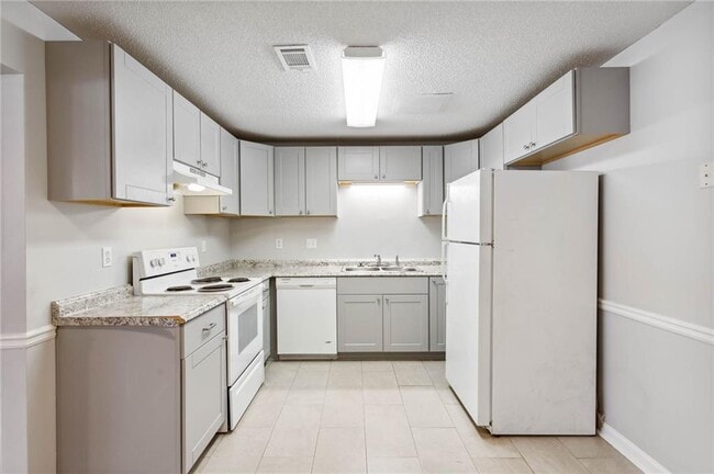 Building Photo - 6362 Wedgeview Ct