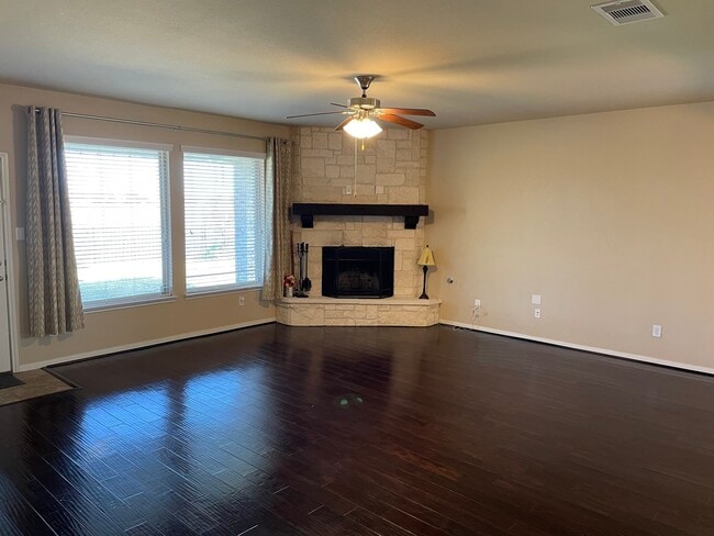 Building Photo - 9111 Turnbull Ln