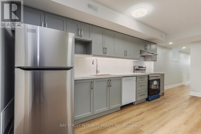 Building Photo - 19 D'Arcy St