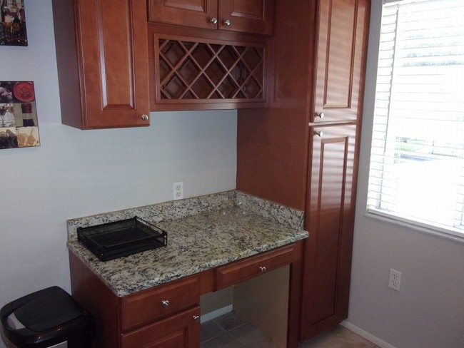 Foto del edificio - East Lake Woodlands Luxury 2 bedroom