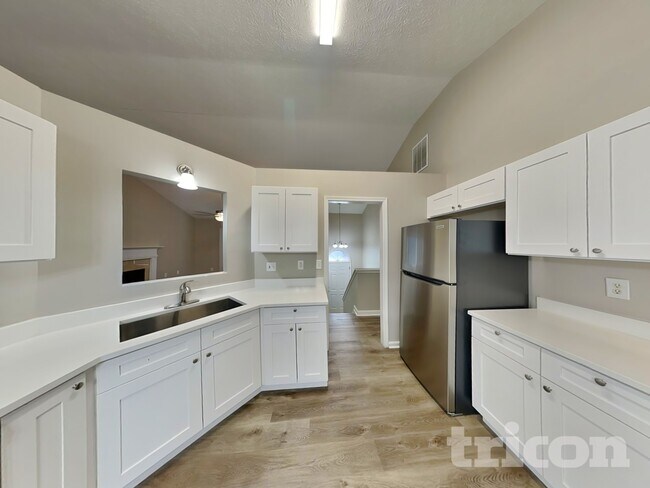 Building Photo - 2818 Appaloosa Run