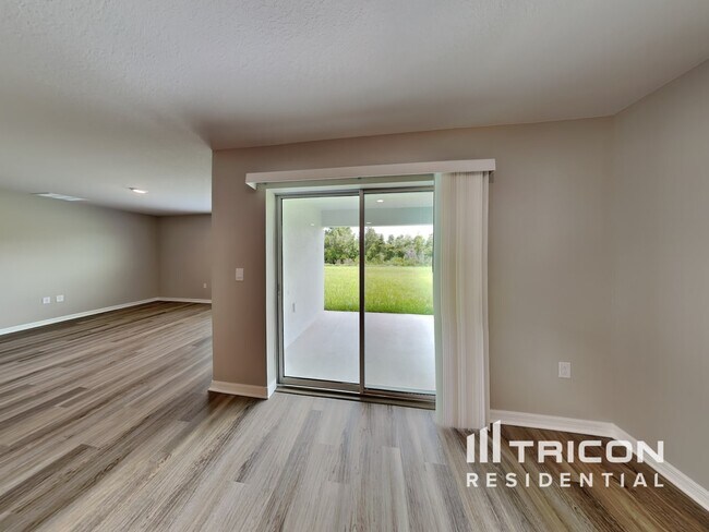 Building Photo - 12120 Kingsley Trl